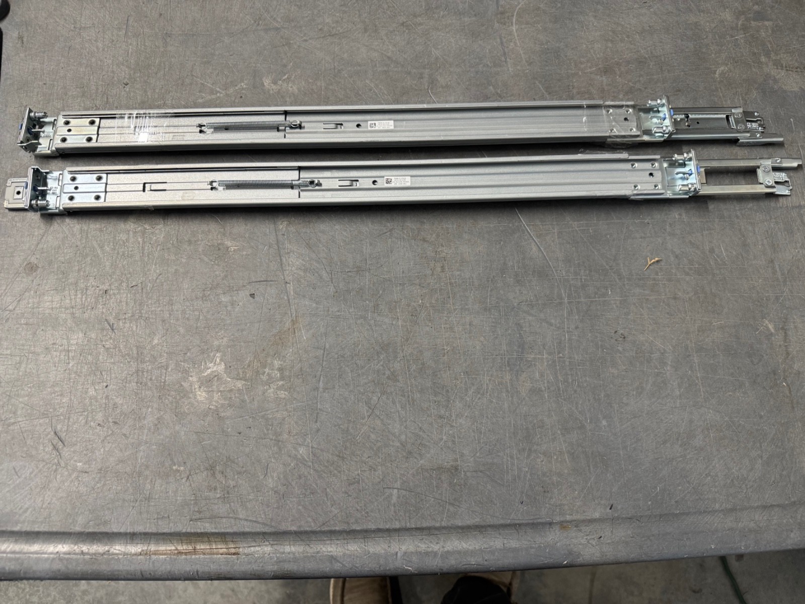 Dell  R620 R630 R640 R420 R430 R320 R330 1U A7 Sliding Rails Kit 0K1X36 0M13G0