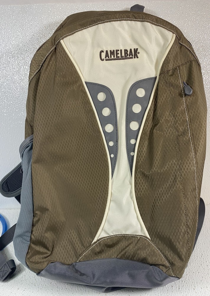 Camelback Hydration Backpack. Ripstop nylon, 70 ounce Bladder Camping Hiking
