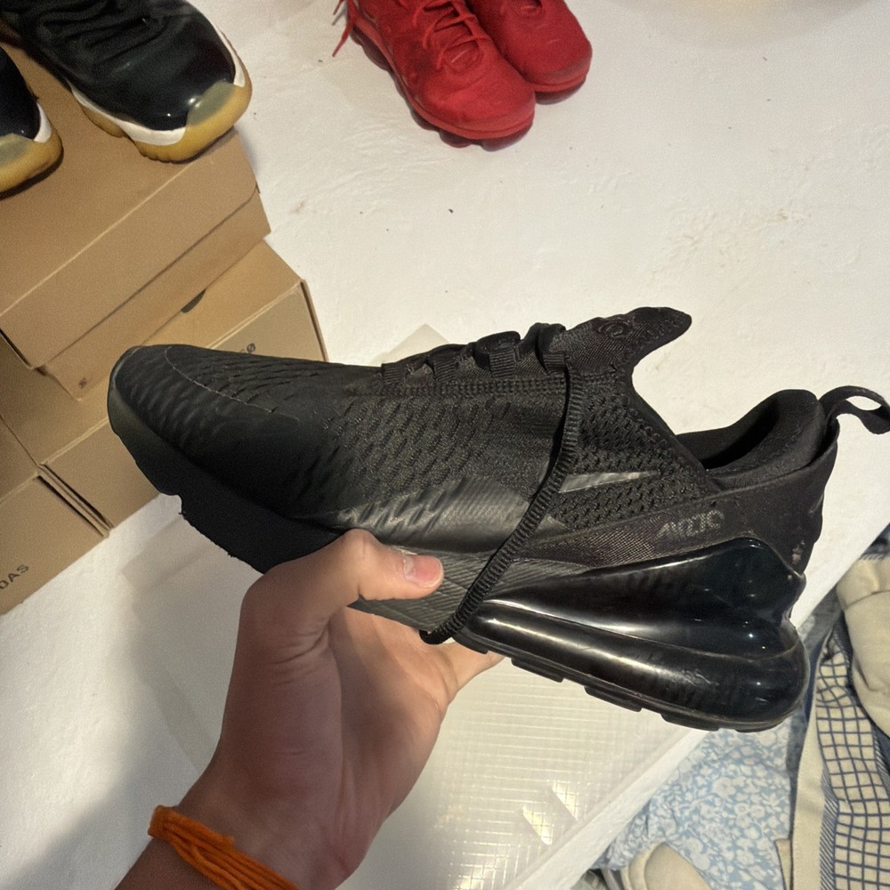 nike 27c black 9.5
