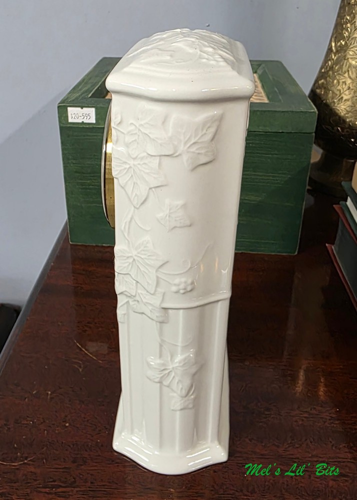 Wedgewood Classic Garden Table Clock