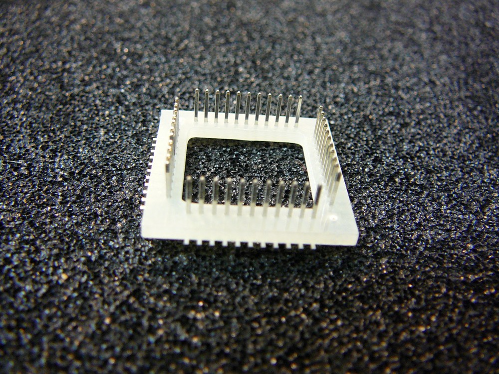 SAMTEC PLCA-044-T-S-A PLCA Series PLCC44 IC Socket SMT ***NEW***