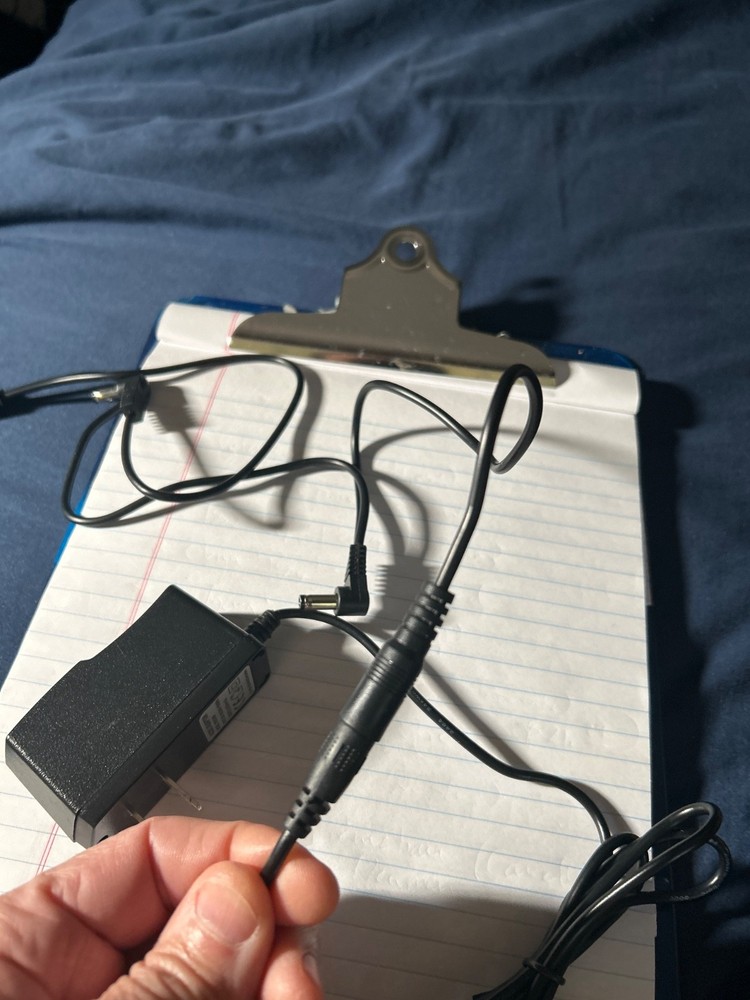 Daisy Chain Cable with Power Supply - 3 outlets