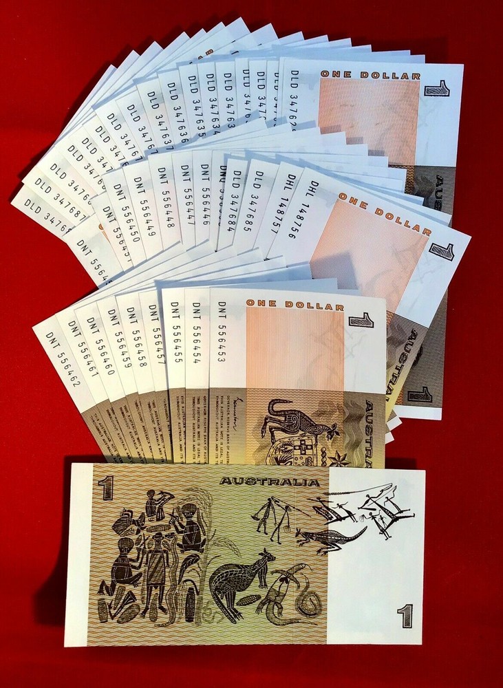 Australian Decimal Paper $1 Note a UnCirculated Condition. In Serial Sequence.