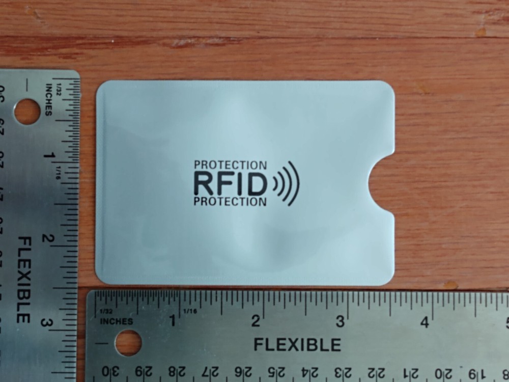 2 Credit Card Protector RFID Blocking Holder Sleeves Theft Secure RF wallet