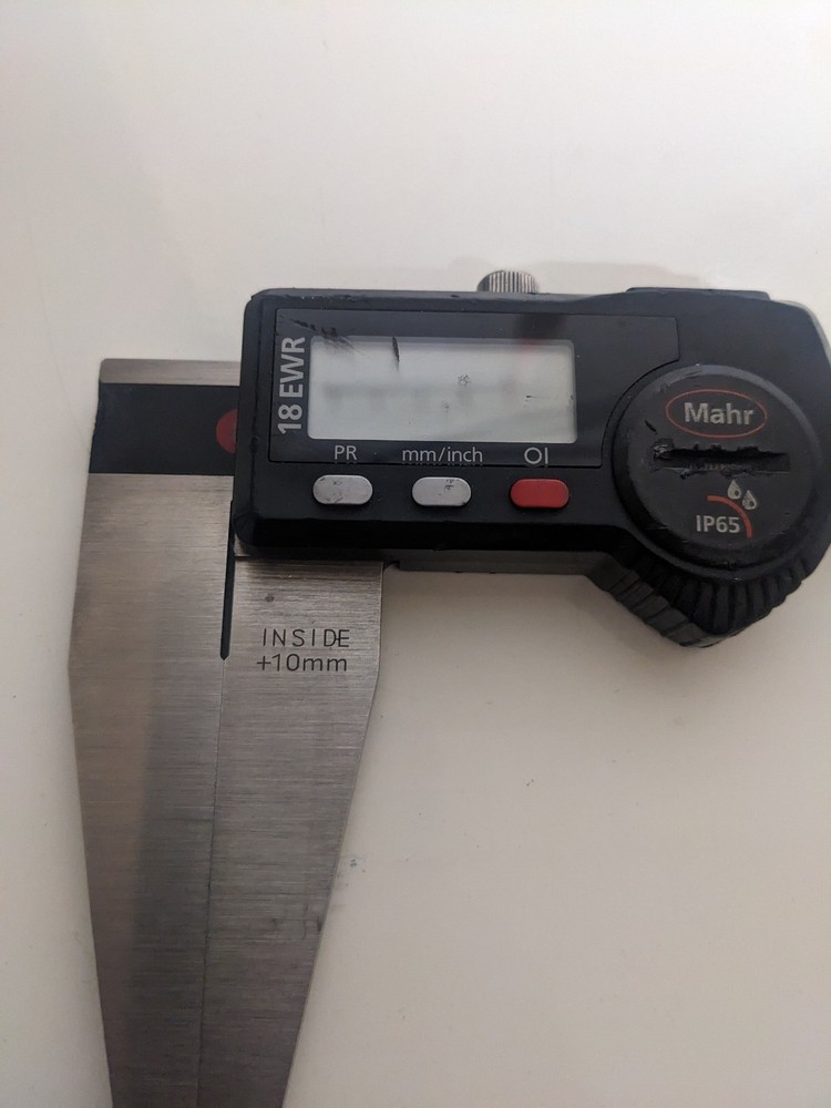 Mahr 18EWR 300mm digital caliper