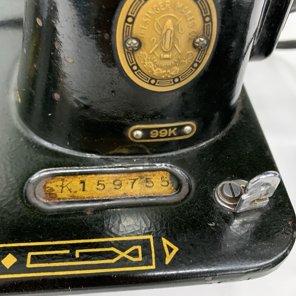 Singer Sewing Machine Model 99K with Foot Pedal - WORKING
