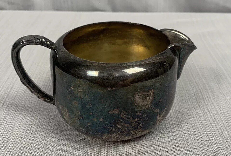 Oneida Community Ltd 609 Silver Plated Cream Pitcher