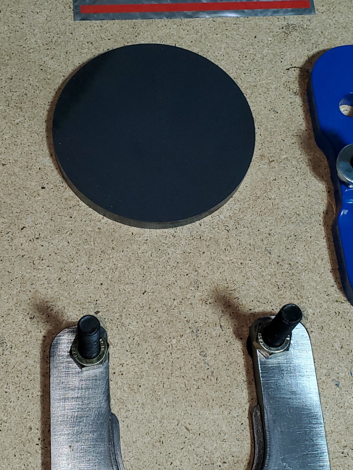 Rear Axle Bearing Puller Toyota 2nd Gen Tundra ,J200, LX570 , 1st Gen Sequoia