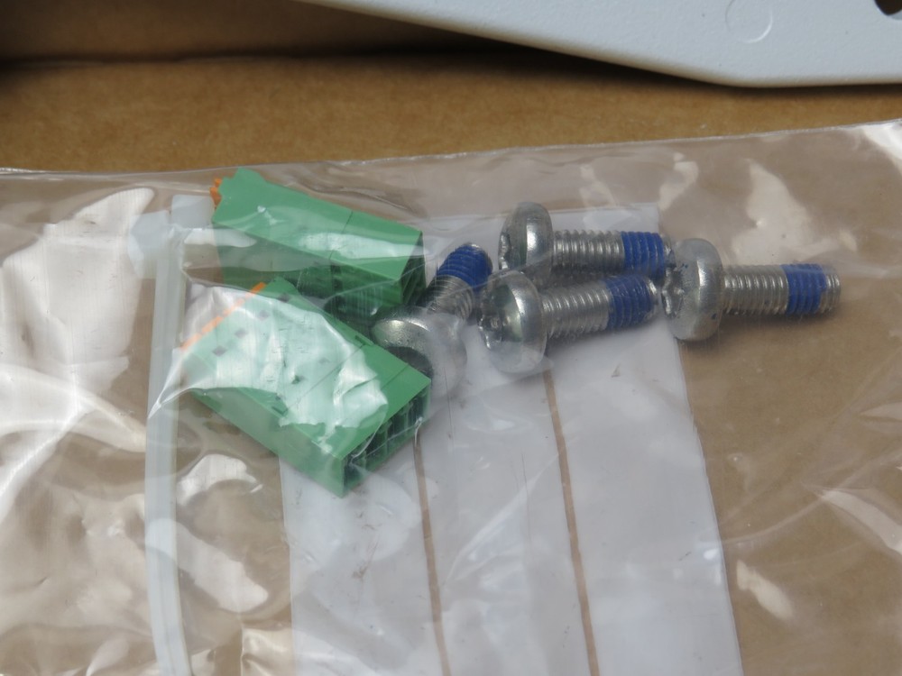 ✅ Axis PT IR Illuminator Kit C 5801-901 [CTLR]