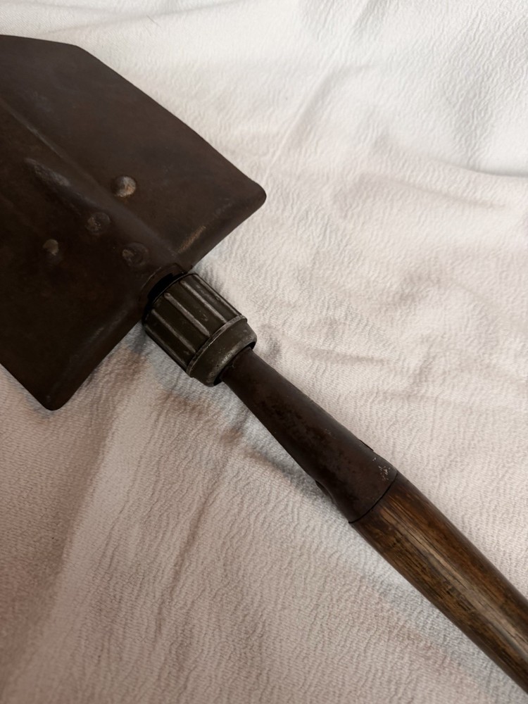 Original WWII US Military Folding Pack Shovel U.S. Wood 1945