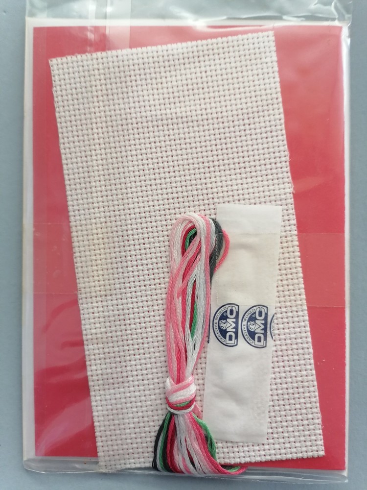WEDDING CAKE - Counted Cross Stitch Magic Kit with Chart, DMC - from Issue 30