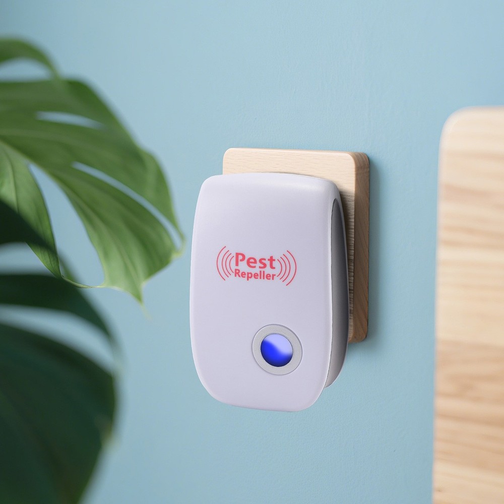 Ultrasonic Electronic Pest Repeller Control Insect Repellent Mice Bug Rat Reject