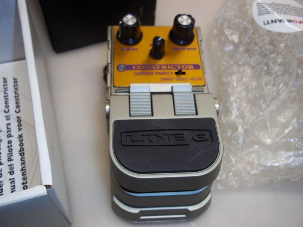 Line 6 Tone Core Constrictor Compressor Sustainer Guitar Effect Pedal