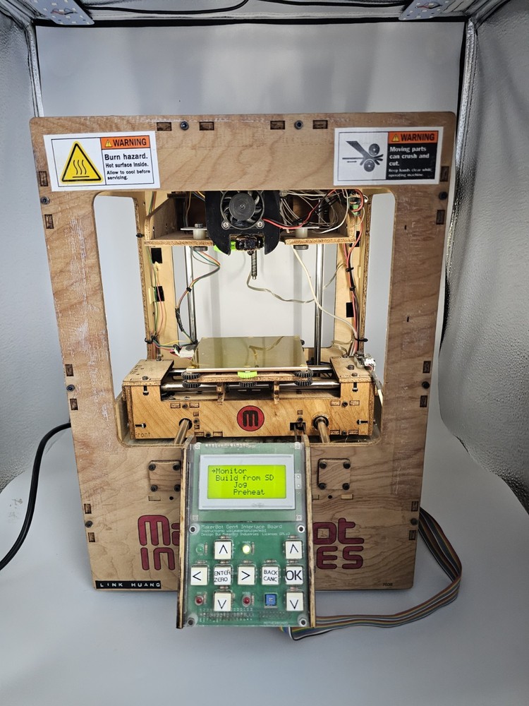 Fully Working MakerBot Thing-o-Matic w Gen 4 Interface + Extras  Collectors Item