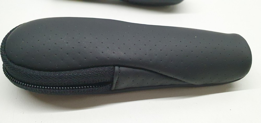 Logitech R-R0003 Presentation Pointer Remote Only Used Works & Cover READ