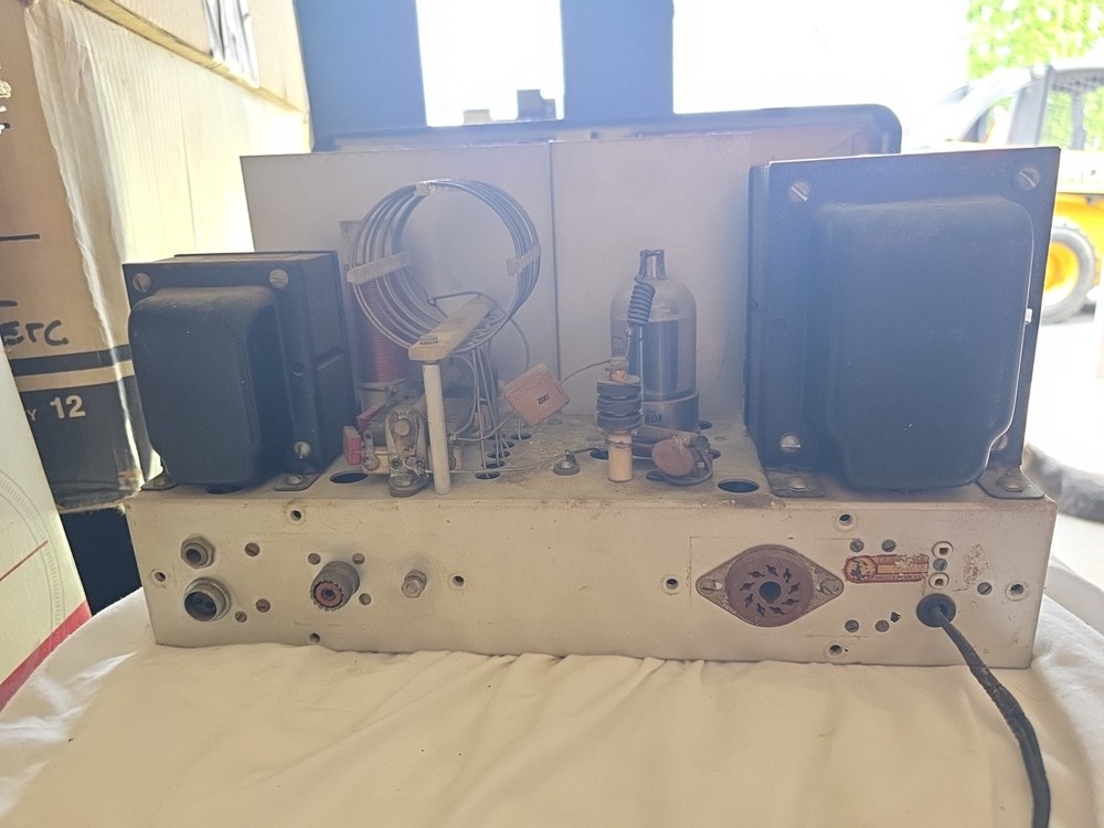 VINTAGE JOHNSON VIKING RANGER TRANSMITTER