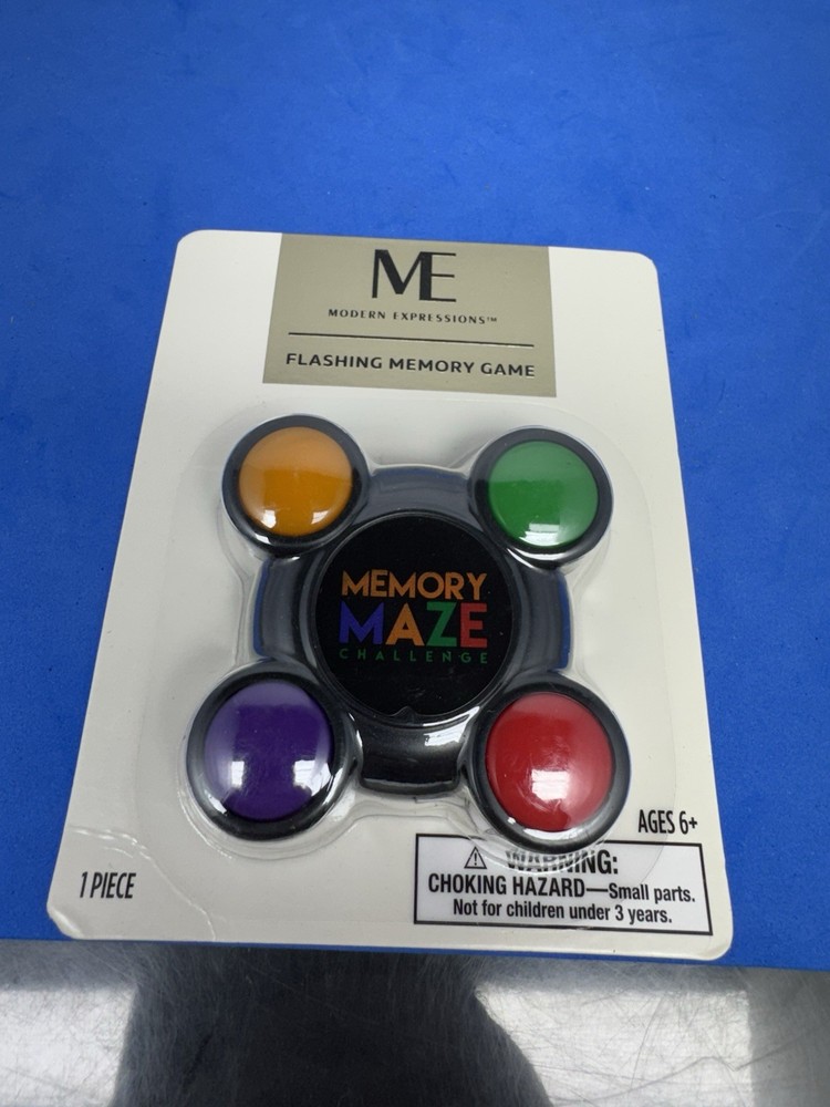 Modern Expression ME Flashing Memory Game Age 6+