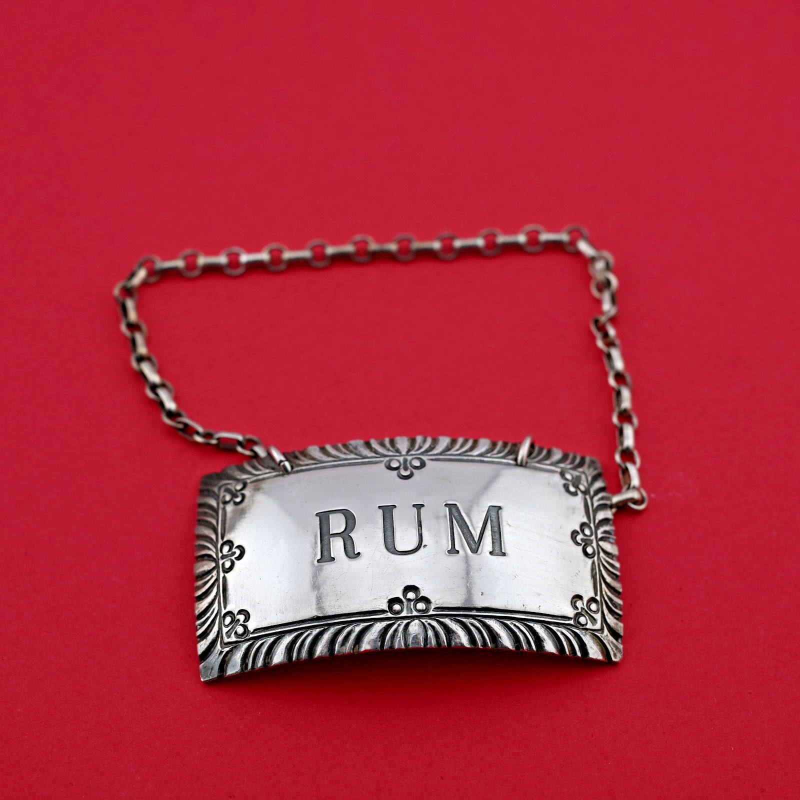 Sterling Silver Stieff Williamsburg Restoration Decanter Label Tag RUM