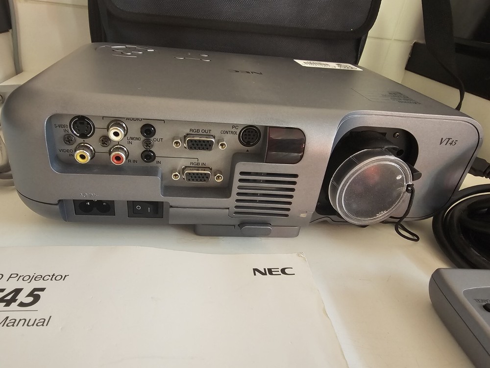 NEC LCD VT45 Projector Plus Remote