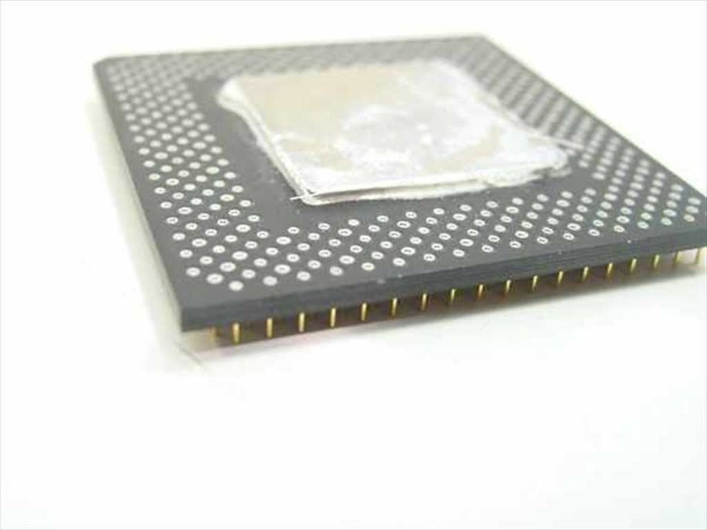 Intel 400MHz Celeron Processor Socket 370 CPU B80524P400 SL37X