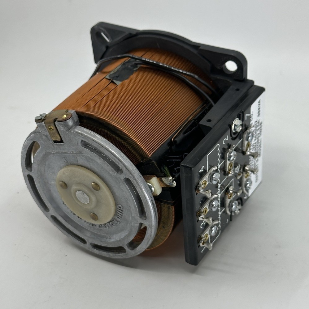 STACO Energy Products 1020B Variable Transformer