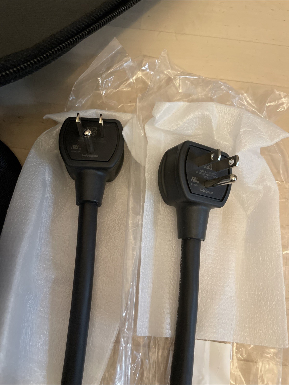 NACS EV Charger for 2025 Hyundai Ioniq 5 Kia EV6 dual level charging 120v 240v