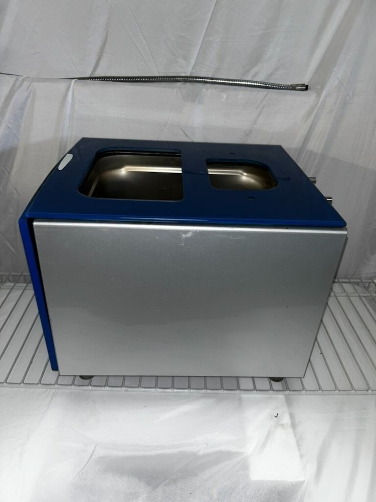 Thermo Haake B12 Water Bath - (No Controller) - Used
