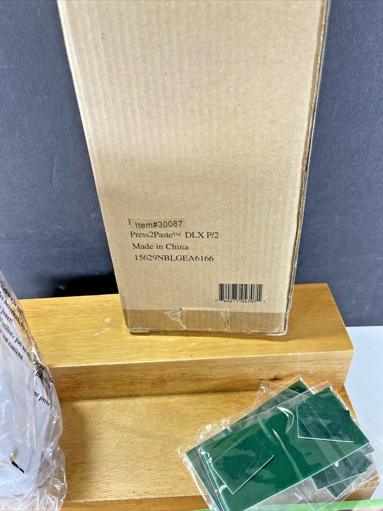 NOS RC Press to Paste -toothbrush holder and toothpaste dispenser