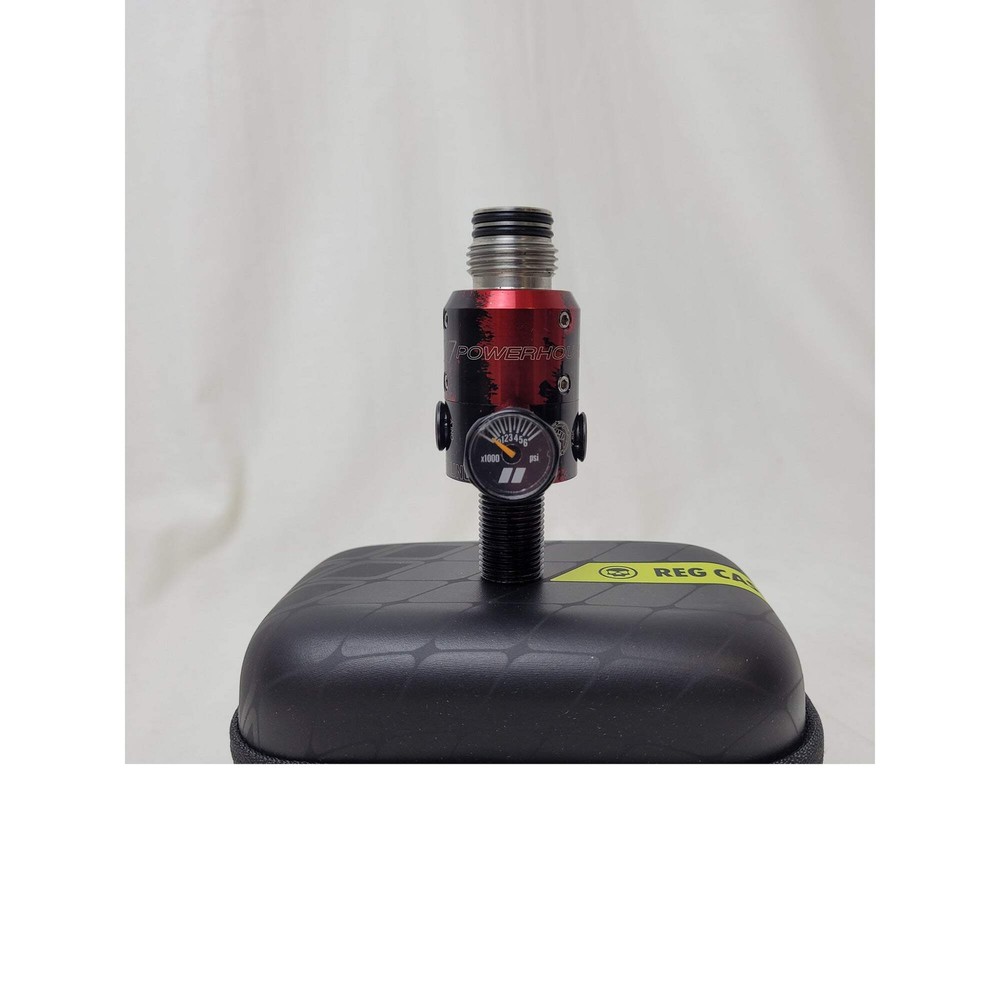 Powerhouse Counterpunch Regulator - Sponge - Black / Red