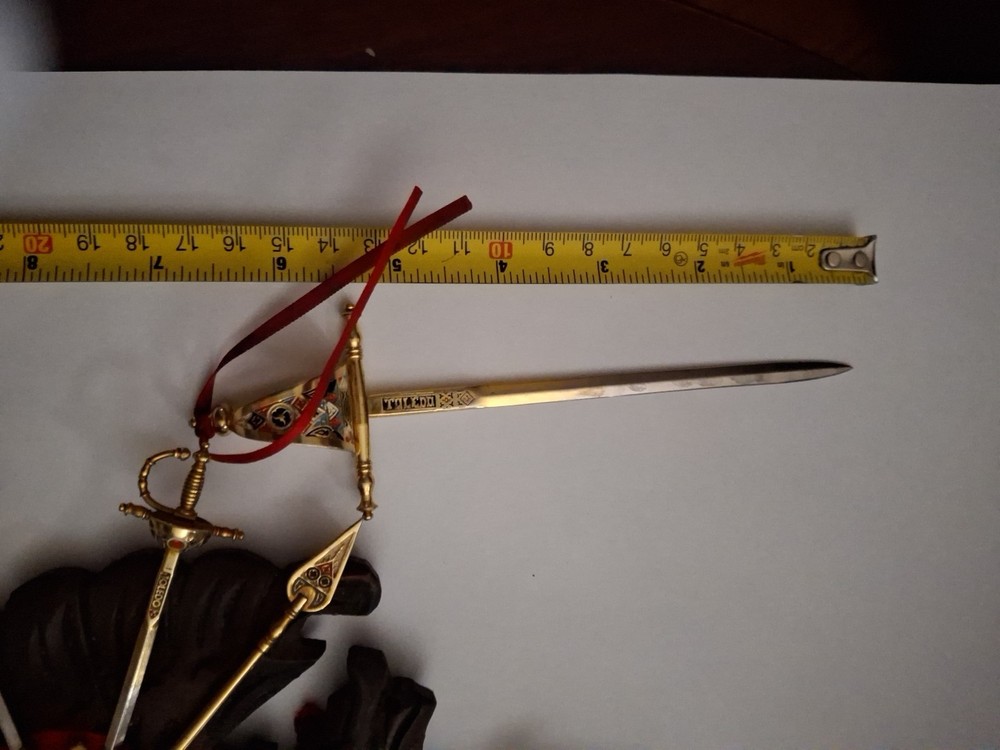 Mini Sword Display