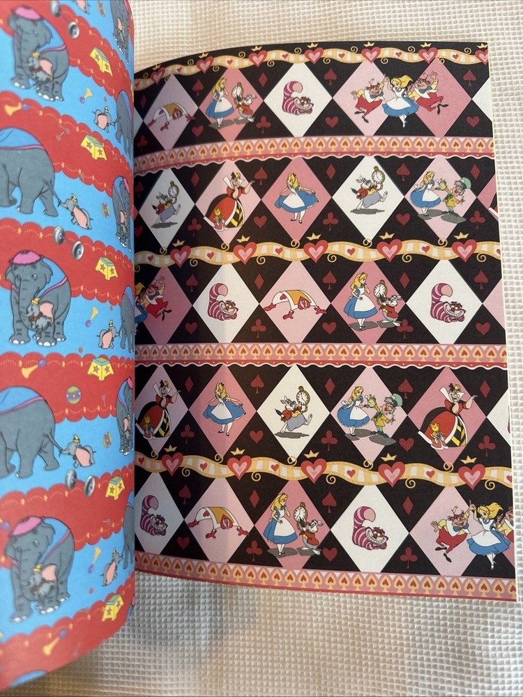 Making DISNEY SCRAPBOOK Pages Guidebook 40 Sheets 68 Sample Pages Techniques NEW
