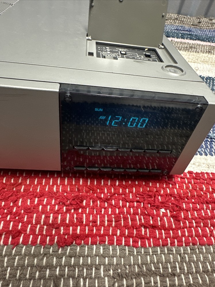 Vintage Programmable Betamax Portable Tuner Timer Unit Sony TT-2000 Untested