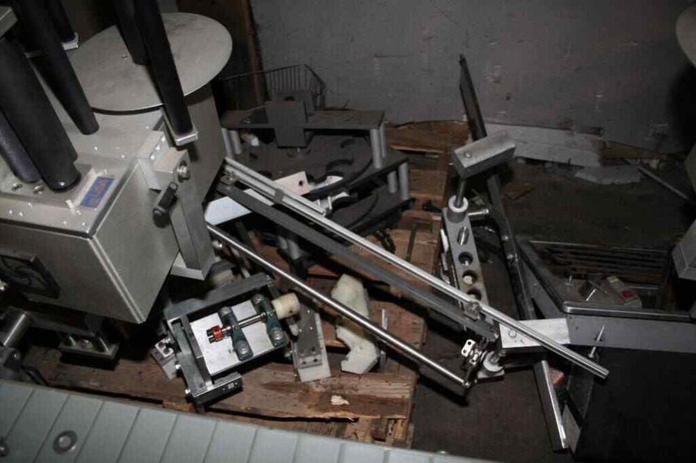 Quadrel Versaline LC Labeling Machine, 2007