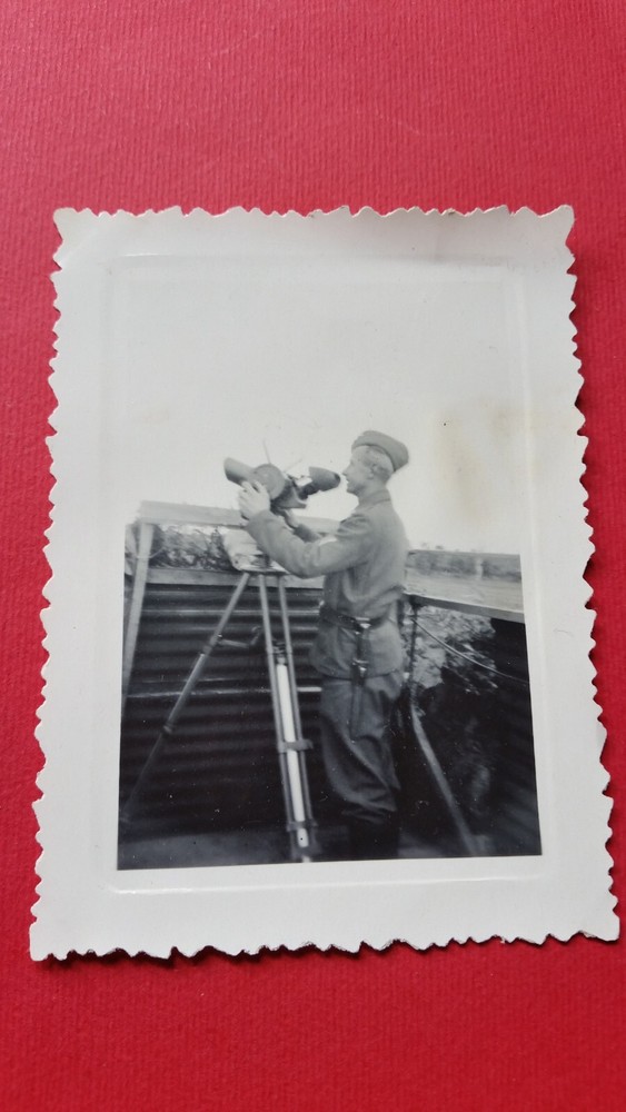 WW2 German Flak Crew Photo