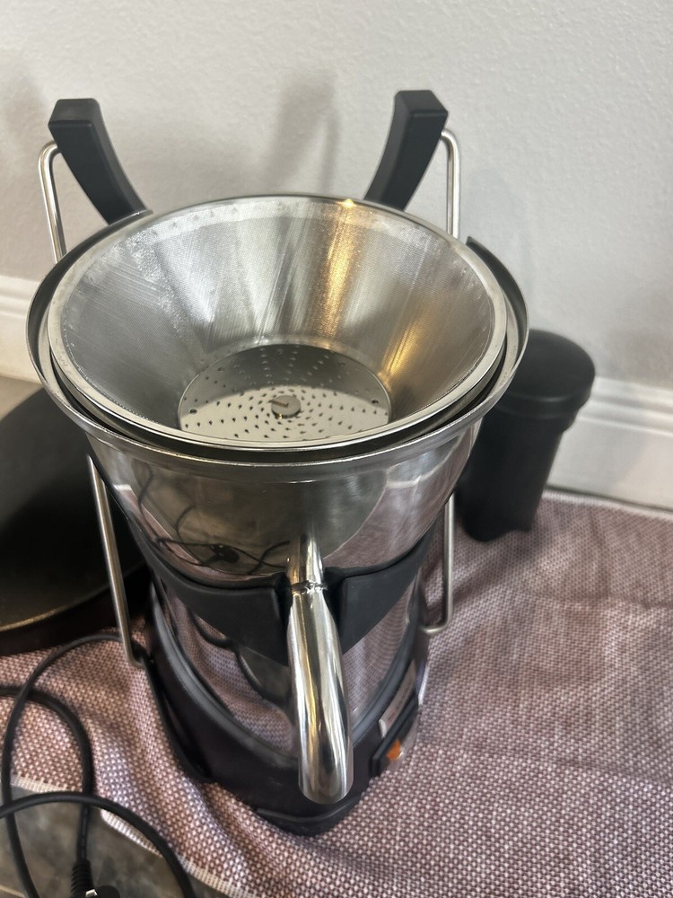 Commercial Juice Extractor