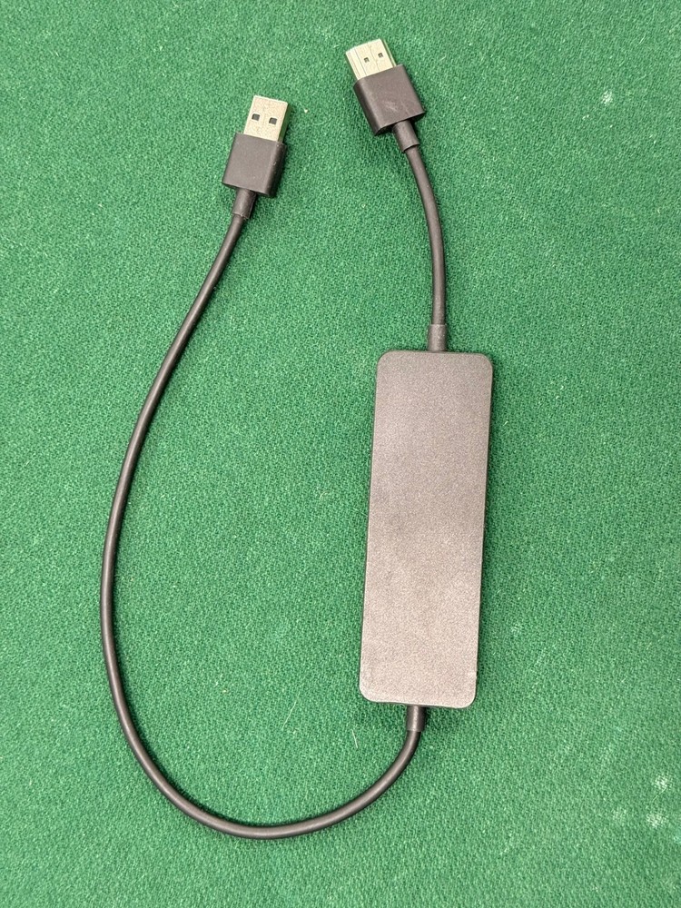 Microsoft 4K Wireless Display Adapter Model 1942 UTH-00001