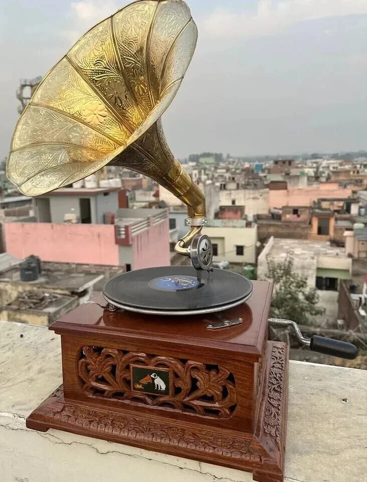 Antique Gramophone, Fully Functional Working Phonograph, win-up record player
