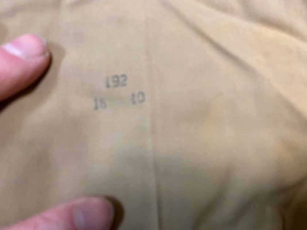 ORIGINAL WWII US ARMY OFFICER "KHAKI" CLASS A SHIRT- LARGE 44R