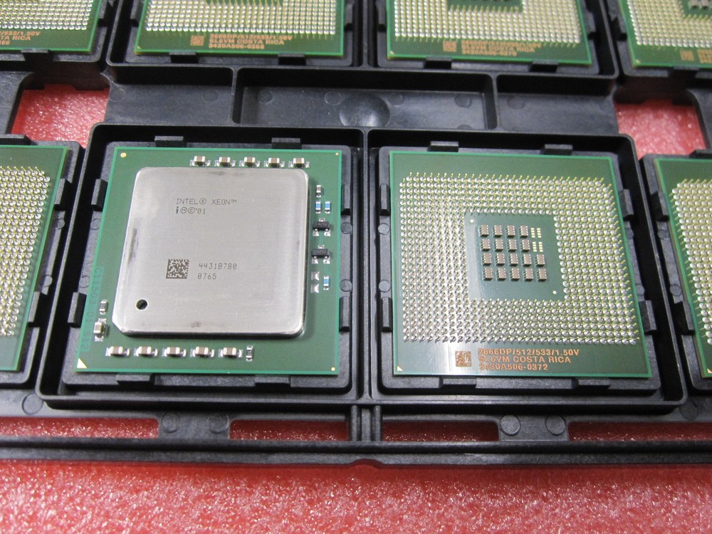 Intel Xeon DP 2.66/512K/533MHz Processor CPU SL6VM