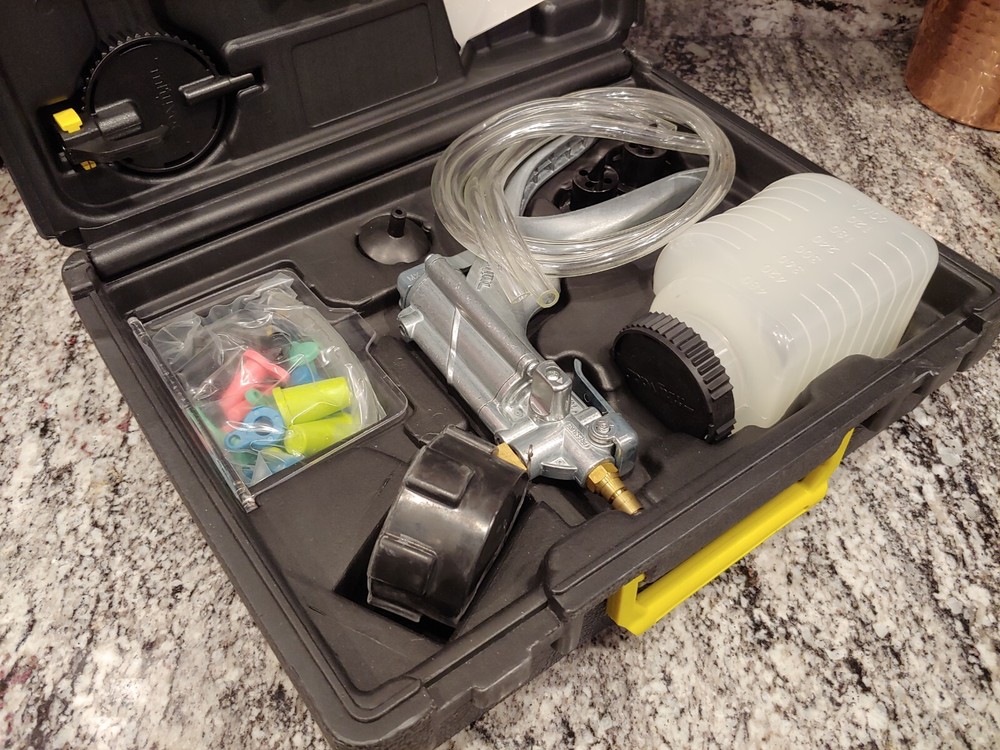 Matco Tools Silverline Elite Vacuum/Pressure Pump Test Kit