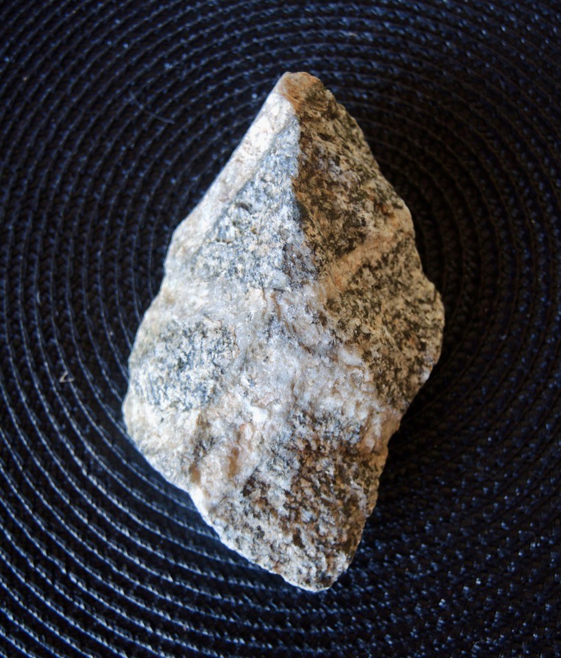 Natural Igneous Granite Rock 4"