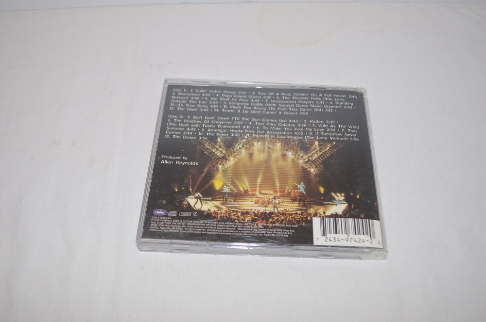 Garth Brooks Scarecrow Double Live 2 CD Set Pre-owned Lot