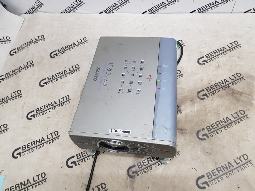 SONYO PRO xtraX PLC-XU20B Multimedia Projector