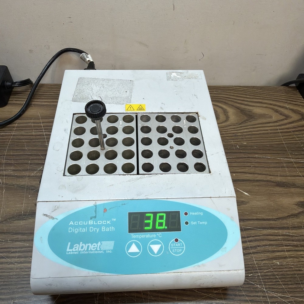 LABNET ACCUBLOCK  DIGITAL DRY BATH D1200