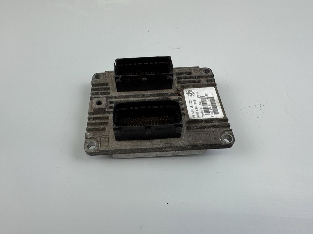 Fiat 500 2007 Engine Control Unit Module 51829843 77KHFHT9