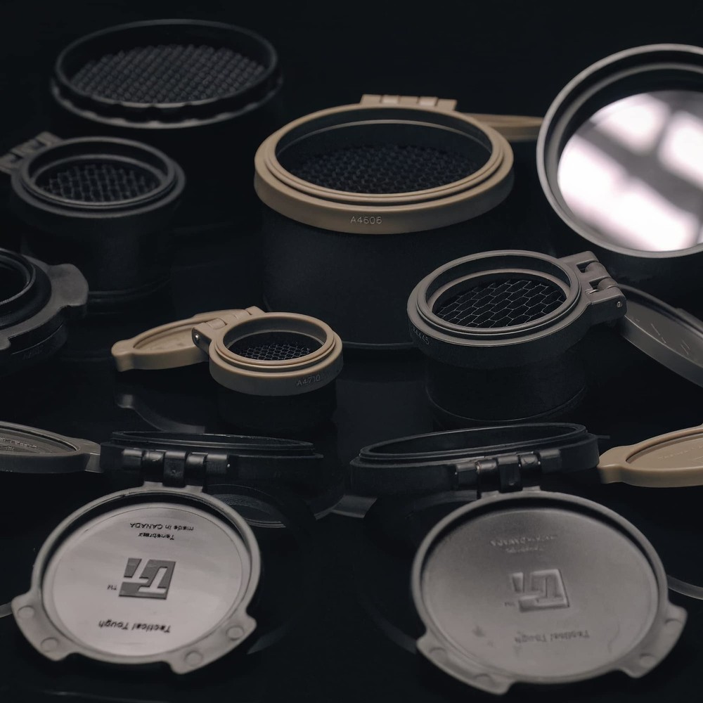 Tenebraex Objective Flip Cover with Adapter Ring compatible Small, Black