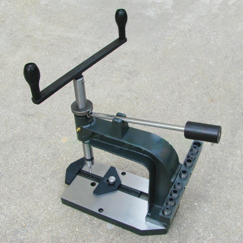 Hand-Cranked Desktop Tapping Machine Small Tapping Tool Thread Making Machine