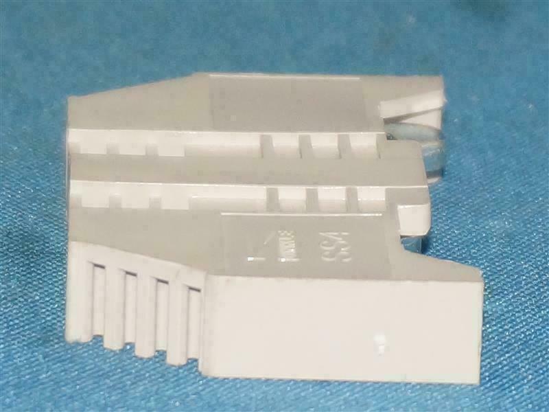 Dinkle SS4 Terminal Block