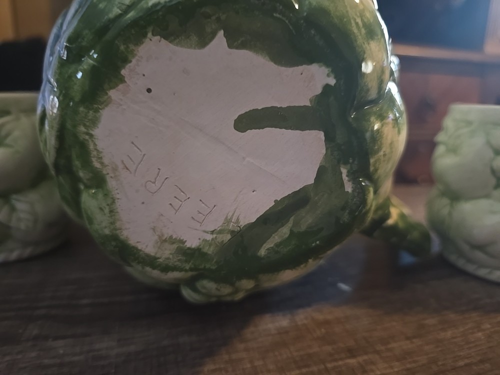 Pitcher & 4 cups, Green And White