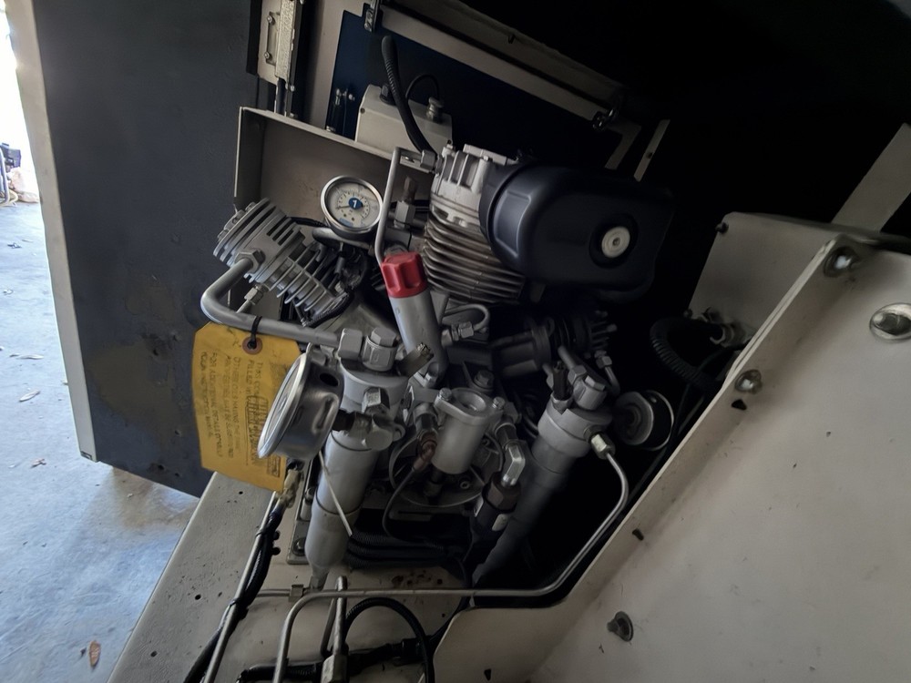Bauer Mini Verticus GI 120V-E3/460V Compressors 2008